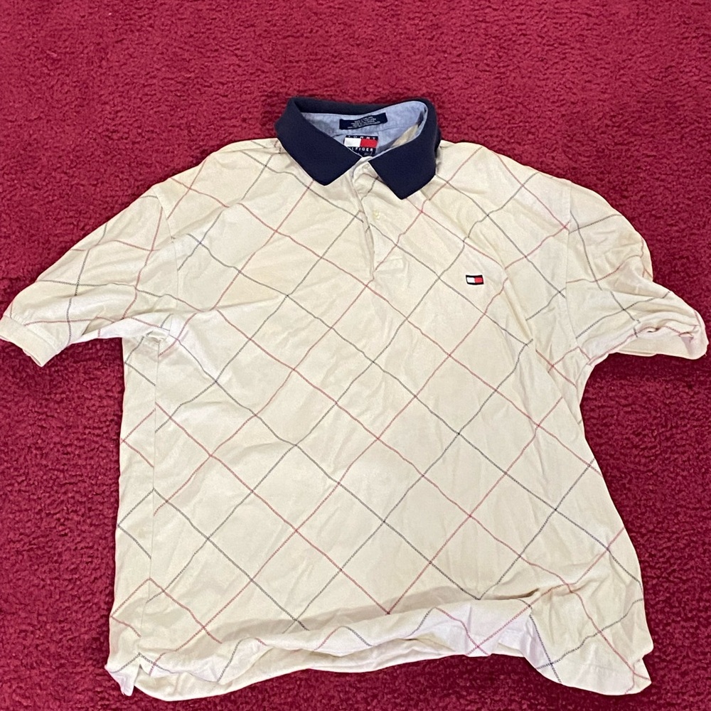 Tommy Hilfiger Men’s Cream Polo with Navy Contrast Collar